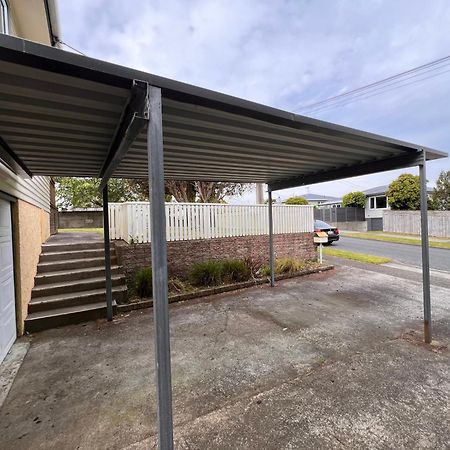 Hill View Abode Tawa Leilighet Wellington Eksteriør bilde